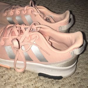 Kids adidas tennis shoes